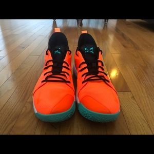 *EXCLUSIVE* Nike “The Academy” Paul George’s